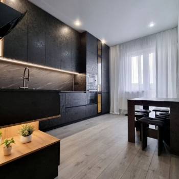 Продается 1-комнатная квартира, 45 м²