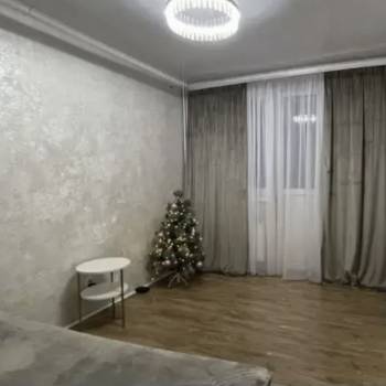 Продается 1-комнатная квартира, 32,5 м²