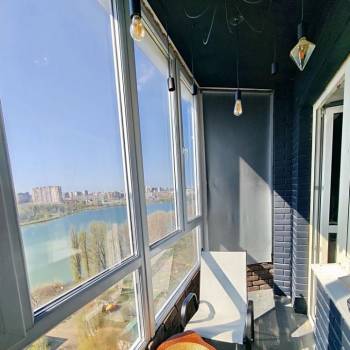 Продается 1-комнатная квартира, 45 м²