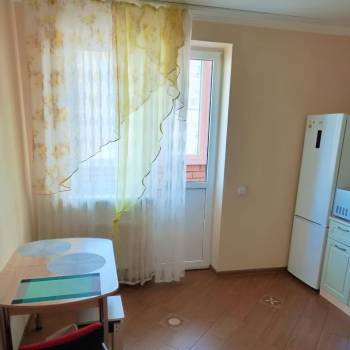 Сдается 2-х комнатная квартира, 55 м²