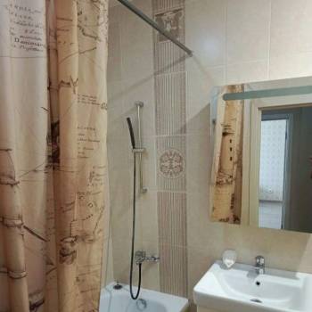 Сдается 2-х комнатная квартира, 55 м²