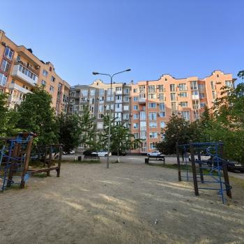 Продается 1-комнатная квартира, 40 м²