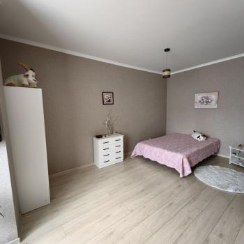 Продается 1-комнатная квартира, 40 м²