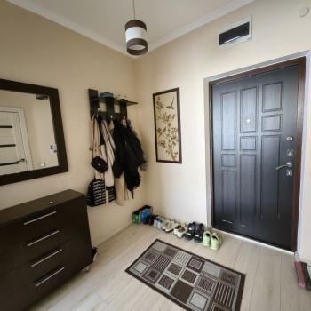Продается 1-комнатная квартира, 40 м²