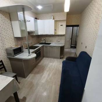 Сдается 1-комнатная квартира, 43 м²
