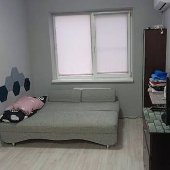 Продается 1-комнатная квартира, 33 м²