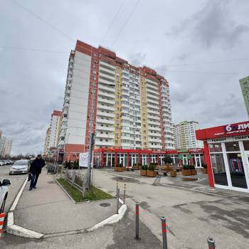 Сдается 1-комнатная квартира, 37 м²