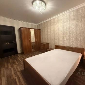 Сдается 2-х комнатная квартира, 65 м²