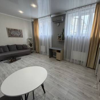 Продается 1-комнатная квартира, 34 м²