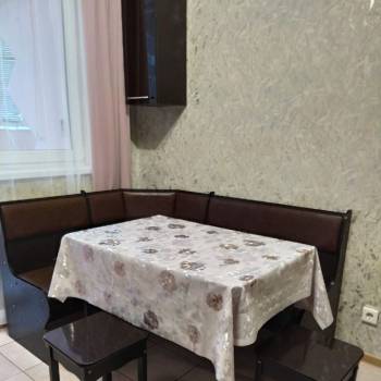 Сдается 1-комнатная квартира, 40,2 м²