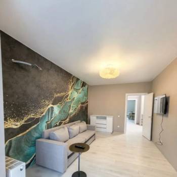 Сдается 2-х комнатная квартира, 70 м²