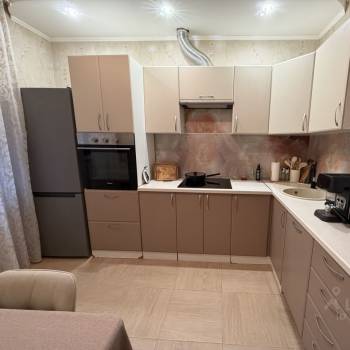 Продается 1-комнатная квартира, 38,9 м²