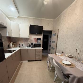 Продается 1-комнатная квартира, 38,9 м²