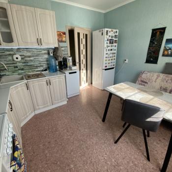 Продается 1-комнатная квартира, 38,8 м²