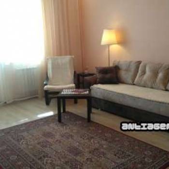 Сдается 1-комнатная квартира, 60 м²