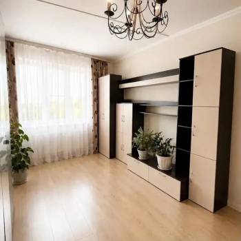 Продается 1-комнатная квартира, 38 м²