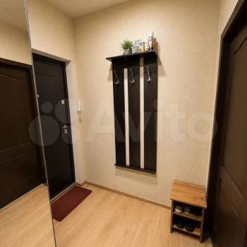 Продается 1-комнатная квартира, 38 м²