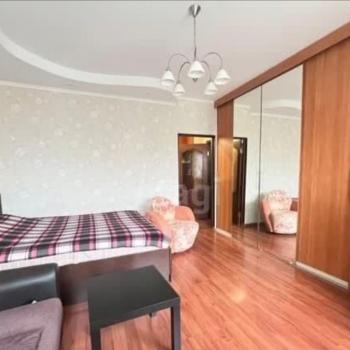 Продается 1-комнатная квартира, 41,1 м²