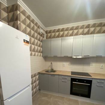 Сдается 1-комнатная квартира, 39 м²