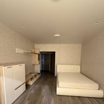 Продается 1-комнатная квартира, 46,4 м²