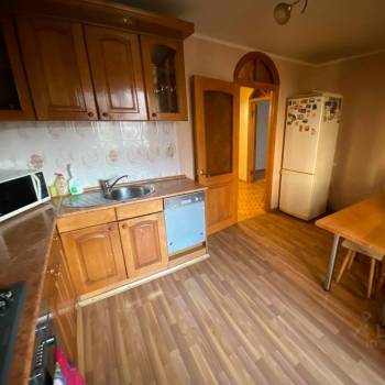 Продается Многокомнатная квартира, 129 м²