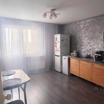 Сдается 2-х комнатная квартира, 70 м²