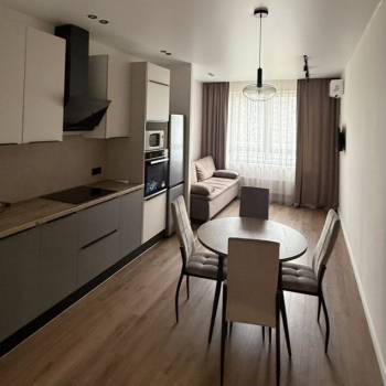 Сдается 1-комнатная квартира, 45 м²