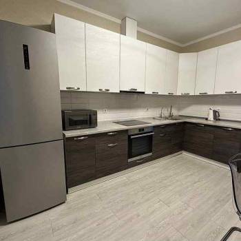 Сдается 1-комнатная квартира, 50 м²