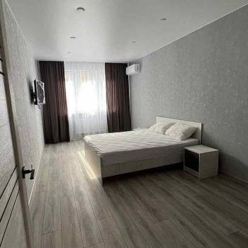 Сдается 2-х комнатная квартира, 65 м²