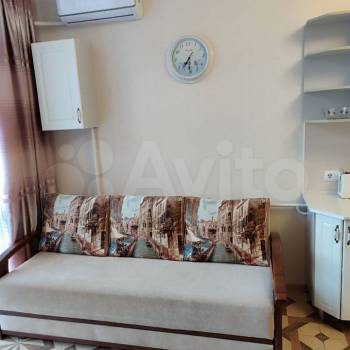 Продается 1-комнатная квартира, 45 м²