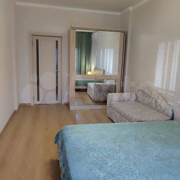 Продается 1-комнатная квартира, 45 м²