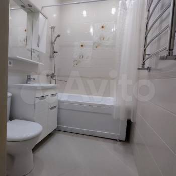 Продается 1-комнатная квартира, 45 м²