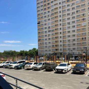 Продается 1-комнатная квартира, 35 м²