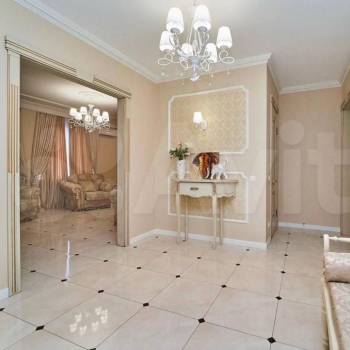 Продается 3-х комнатная квартира, 98 м²