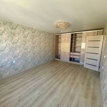 Продается 1-комнатная квартира, 37,6 м²