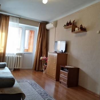 Продается 1-комнатная квартира, 40,8 м²