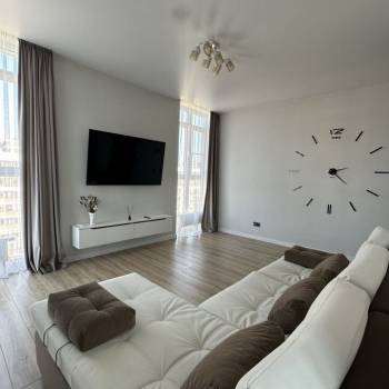Сдается 2-х комнатная квартира, 60 м²