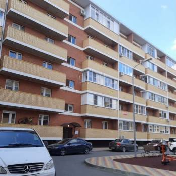 Продается 1-комнатная квартира, 39 м²
