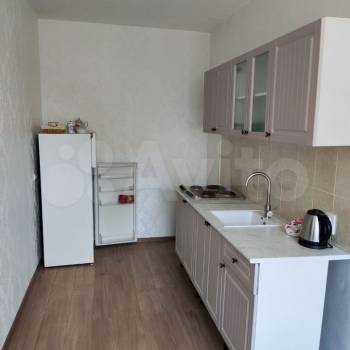 Сдается Многокомнатная квартира, 80 м²
