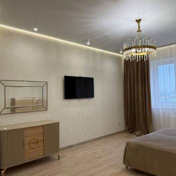 Сдается 1-комнатная квартира, 50 м²