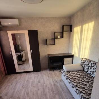 Сдается 1-комнатная квартира, 34 м²