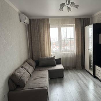 Сдается 1-комнатная квартира, 36 м²