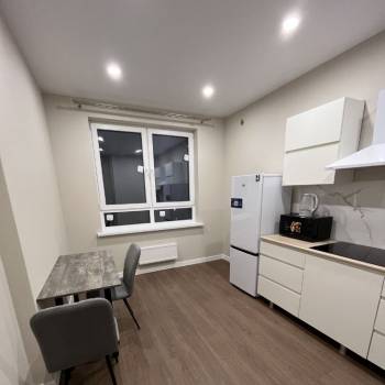 Сдается 1-комнатная квартира, 37 м²