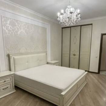 Продается 1-комнатная квартира, 47 м²