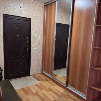 Сдается 2-х комнатная квартира, 65 м²