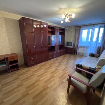 Сдается 2-х комнатная квартира, 65 м²