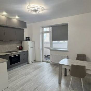 Сдается 1-комнатная квартира, 39 м²