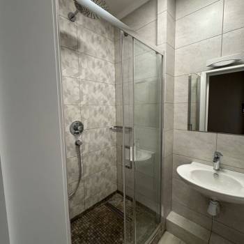Продается 3-х комнатная квартира, 126 м²