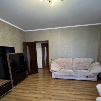 Продается 2-х комнатная квартира, 72,3 м²
