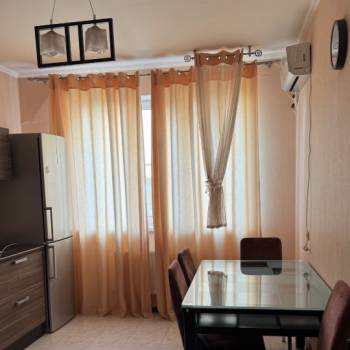 Продается 2-х комнатная квартира, 72,3 м²